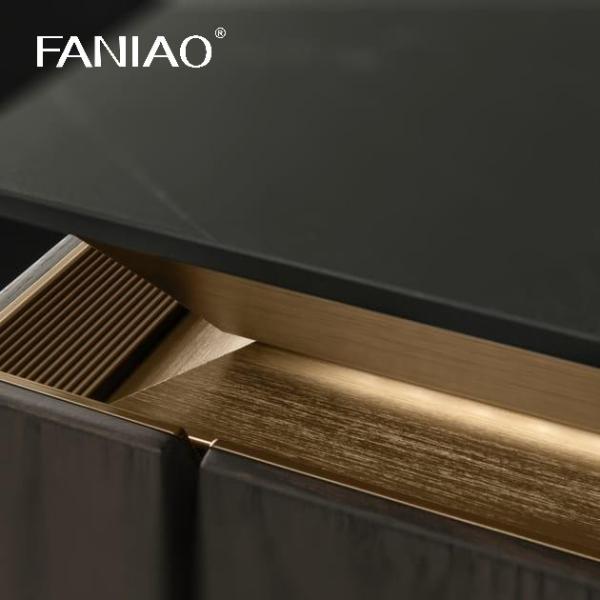 Wholesale Custom Kitchen Cabinet Melamine Luxury Villa Kitchen Cabinet