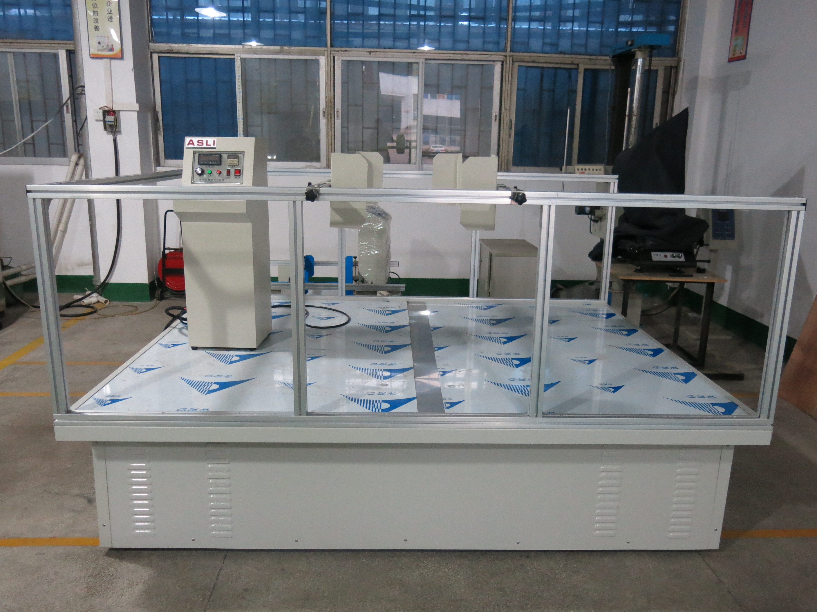 Simulation package transportation vibration test machine / Shaker Table