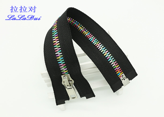 Quality Brass 12 Inch Metal Separating Zipper Standard Ykk Type Teeth For Sweaters for sale
