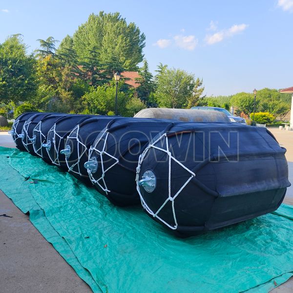Buy 50KPa 80Kpa Pneumatic Rubber Fender Yokohama Yokohama Floating Fenders at wholesale prices