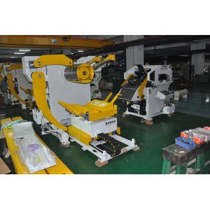 China Leveling Punch Press Feeder Device Stainless Steel Water Tank Stamping on sale