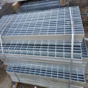 China Drainage Ditch Steel Plate Grating Trench Cover 255/30/100 on sale