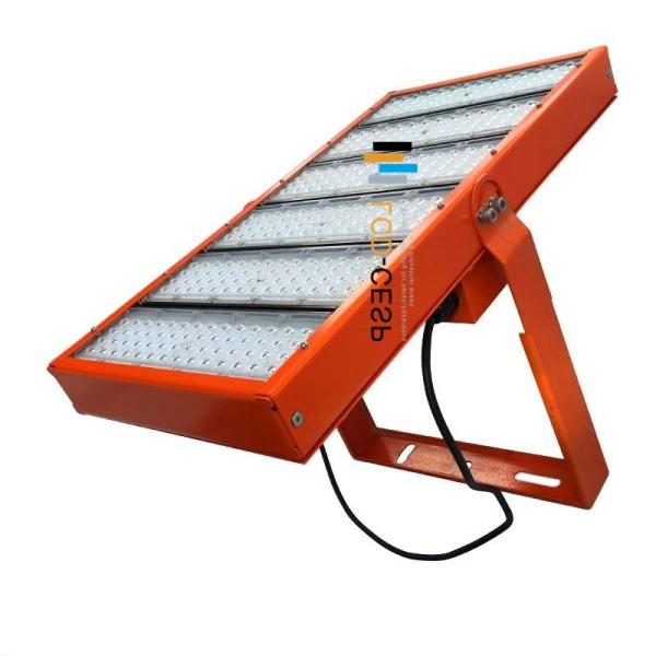 Buy 100V 400w 56000lm IP66 Marine Led Spotlights For Boats at wholesale prices