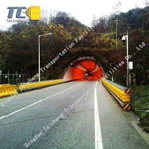 Quality Rotatable Crash Barriers For Dangerous Road Sections for sale