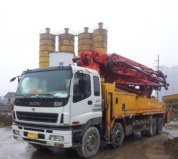 Used 2008 Putzmeister Concrete Pump Truck 42m Spare Parts for International Buyers