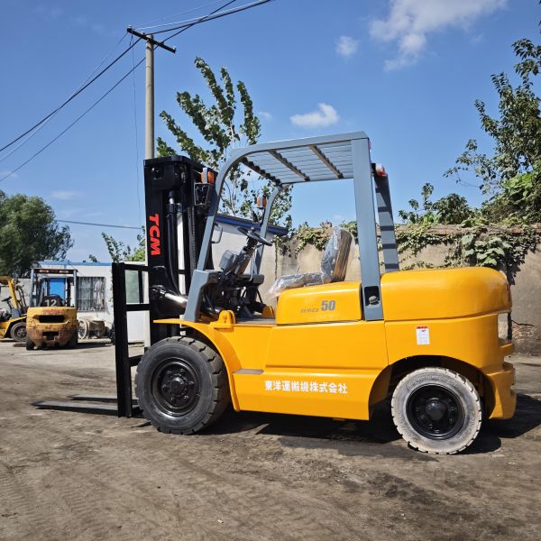 TCM 5-Ton Used Diesel Forklift with Efficient Fuel Consumption and 3-Meter Lift for Sustainable Heavy-Load Operations