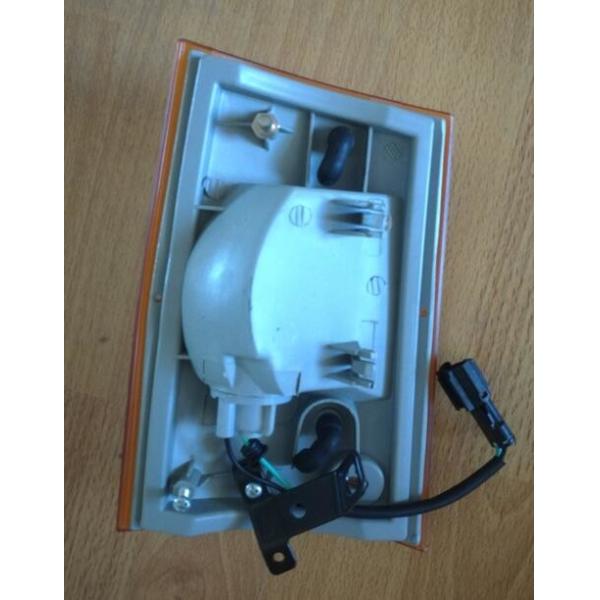 Mighty Cargo 05 HYUNDAI HD35 HD45 HD65 HD72 HD78 Corner Lamp OEM 92301-56001 92302-56001