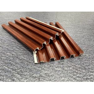 China MSDS PVC Vinyl Siding Woodgrain Texture Exterior Vinyl Siding on sale