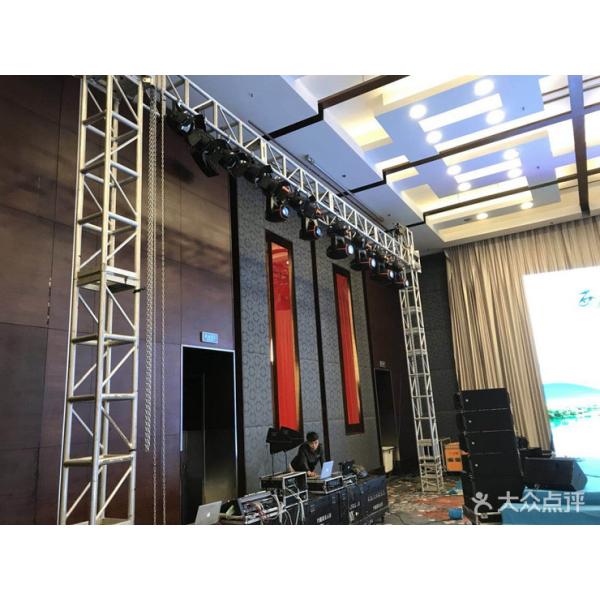 Buy Indoor Performance Goal Post Truss Display Hanging Speaker at wholesale prices