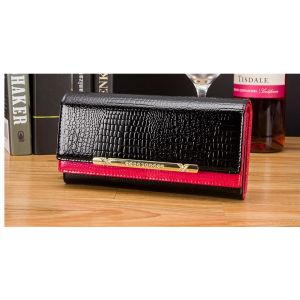 2016 new crocodile pattern leather Ms. leather wallet female long section of