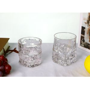 Transparent 260ml 95mm Square Crystal Whiskey Glasses Butterfly Embossed