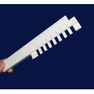 Mechanical Strength Abrasive Resistance Alumina ZrO2 Zirconia Semiconductor