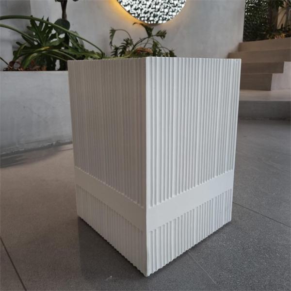 Frost Resistant Character Fiber Clay Planter Hand Carve Finishing For Lightweigh