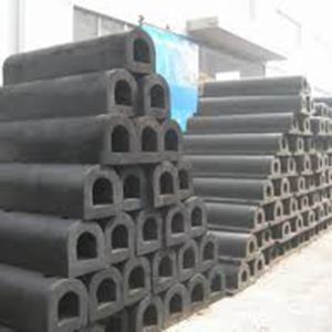 Ultra Durable D Type Profile Marine Fenders Excellent Weathering Resistance