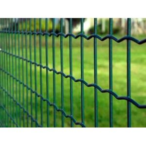 European PVC Coated Welded Wire Mesh Security Fencing Curved 50 X 100mm