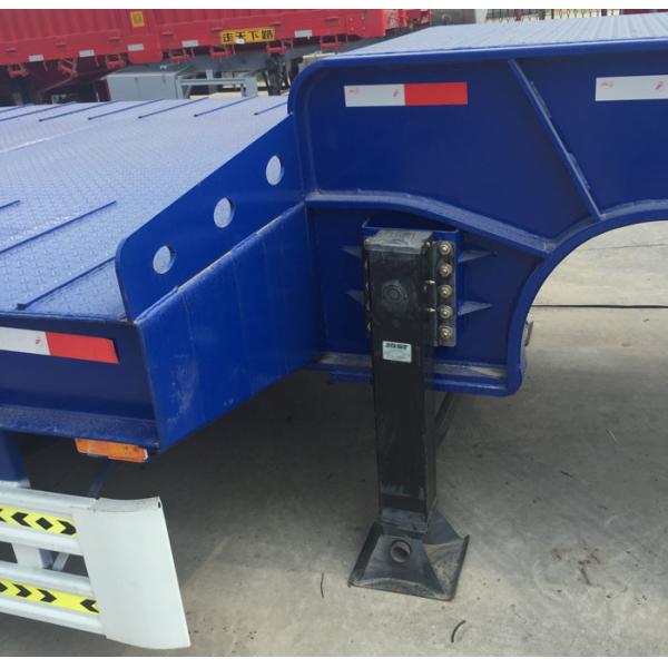 Low Bed Semi Truck Trailer 3 Axles 80T Loading Construction Machine / Heavy Equipment