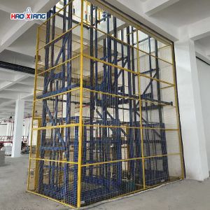 8m High Stroke Cargo Elevator Lift For Multi Level Handling