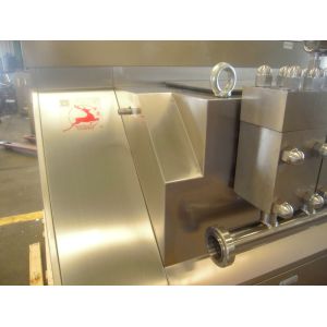 Small Scale Stainless Steel 500 L/H Milk Homogenizer Machine