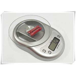 Silver High Precision Kitchen Scale 185x136x45MM With Lightweight Design