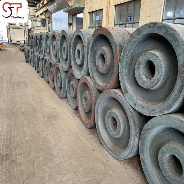 Customized Container Crane Wheel Forged Wheels 100kg – 7000kg Gear Forged Wheels