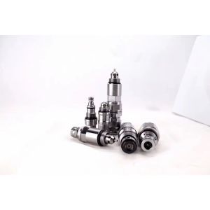 MAIN VALVE AND RELIEF VALVE FOR SWING MOTOR AND TRAVEL MOTOR