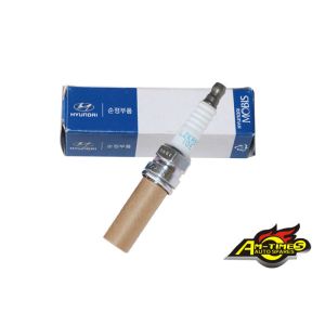 NGK Korea Car Spark Plug LZKR6B-10E LZKR6B10E SILZKR7B11 1885510060 For Hyundai