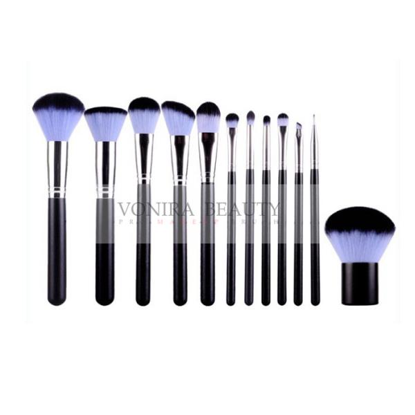 Buy Customized Classic Synthetic Fiber Makeup Brushes  Makeup Artist Professional Kit at wholesale prices