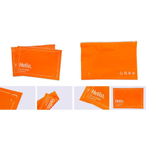 CPE Custom Plastic Zip Bags Tearproof Environmentally Friendly Materials
