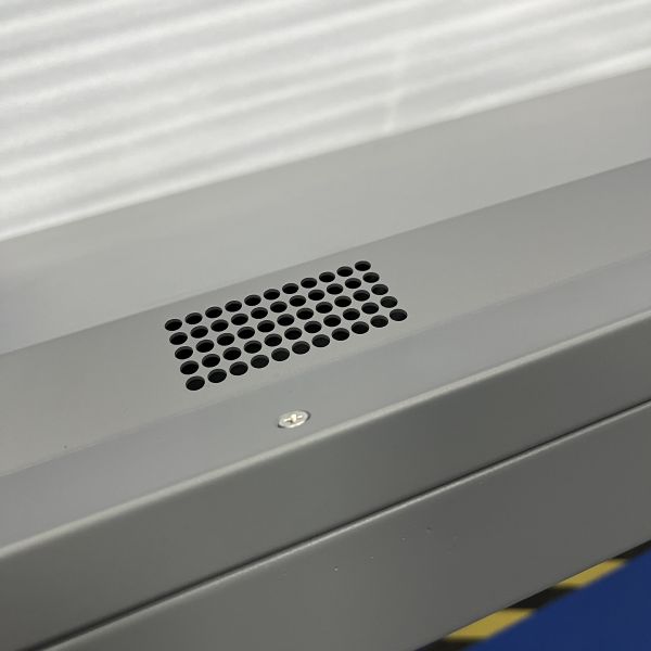 43-Inch Outdoor Digital Signage with 5mm Tempered Glass 50,000 Hours Lifespan and Android OS