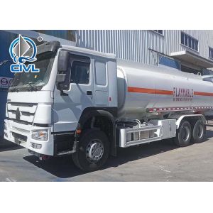 Sinotruk Howo Oil Tank Truck 6x4 22000l , Loading Fuel , Oil , Diesel Tanker