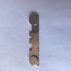 Custom strong magnitc lapel pins badge wholesale items in stock