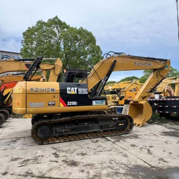 Used CAT 320GC Caterpillar Excavator 20-Ton Mid-Size Digging Machine with 107kW