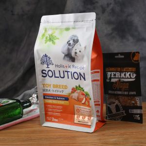 China Aluminum Foil Laminated 60mic Fish Food Packaging Flat Bottom Dog Treat Packages on sale