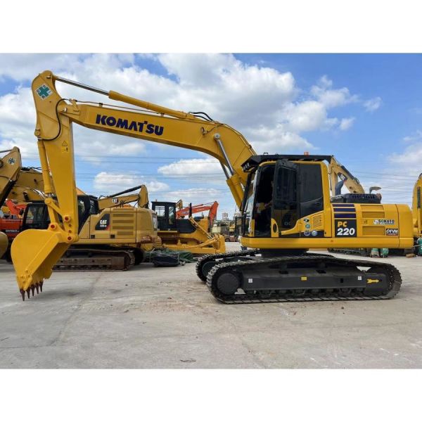 Buy Recondition Komatsu PC220 Excavator Weight 20Tons Construction Machinery at wholesale prices