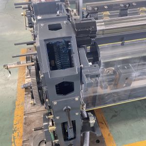 Water Jet Loom Textile Machine Dobby 1000 RPM Cloth Weaving Machine