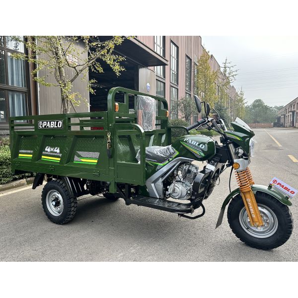 Durable 3 Wheel Motorcycle with Front And Rear Drum Brake and Open Body Type