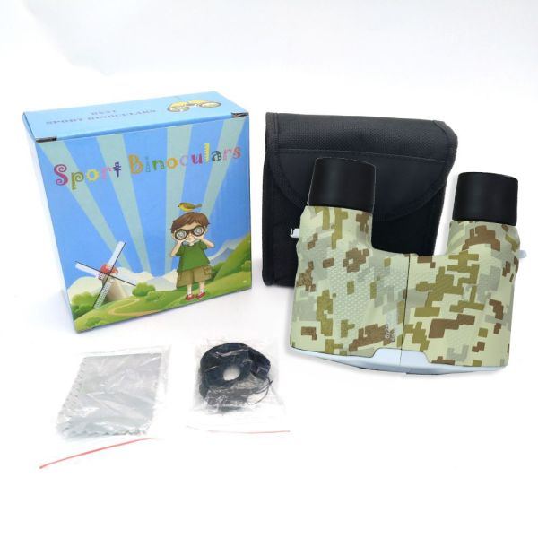 8x21 kids Camo binoculars mini compact binoculars options for boys and girls birds watching traveling