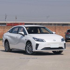 Aion S 580 Xuan Electric Car Closed Body Type White Exterior Color 460 Km Range