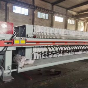 Large Fixed Hydraulic Cylinder Bilateral Plate-Shifting and Welding Membrane