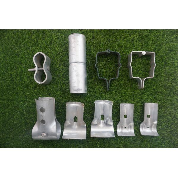 Galvanized Rustproof Chain Link Fence Rail Sleeve Steel Green Silver