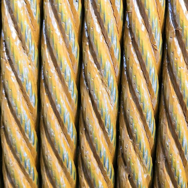 Yellow Grease Coated Ungalvanized Steel Wire Rope Diameter 1mm-16mm for Harsh Environments