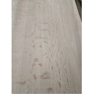 Red Oak Natural Wood Veneer with Flake at very Cheap Price !!!!
