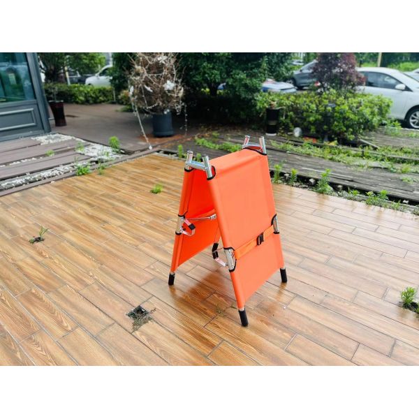 Buy Light Two Fold Stretcher Aluminium Alloy Frame Oxford Cloth at wholesale prices