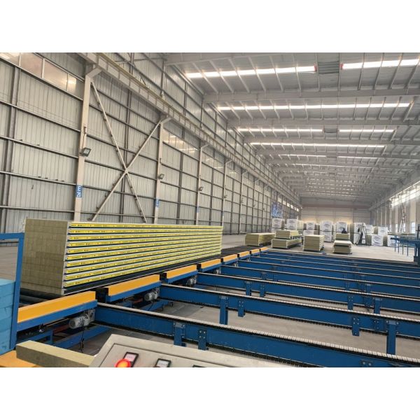 Buy 80mm Rockwool Sandwich Panel Sound Insulation Lightweight Fireproof Polyurethane at wholesale prices