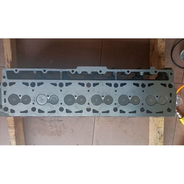 Engine Spare Parts 3116 Cylinder Head Assembly 2454324 2352974