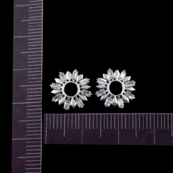 Buy Flower 925 Sterling Silver Hoop Earrings , 925 Silver Gold Plated Earrings at wholesale prices