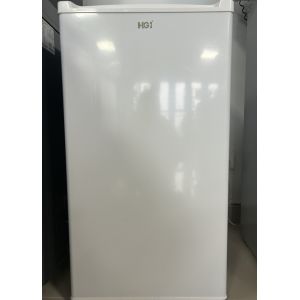 Single Door 90L Small Refrigerator Defrost Home Hotel Use Upright Refrigerator