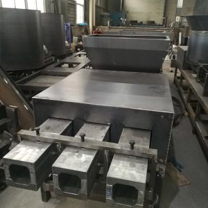 Tunisia Triple-Head Pressed Wood Shavings Pallet Block Machine