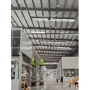 China Massive airflow HVLS Industrial Large Overhead Fans with Controls on sale