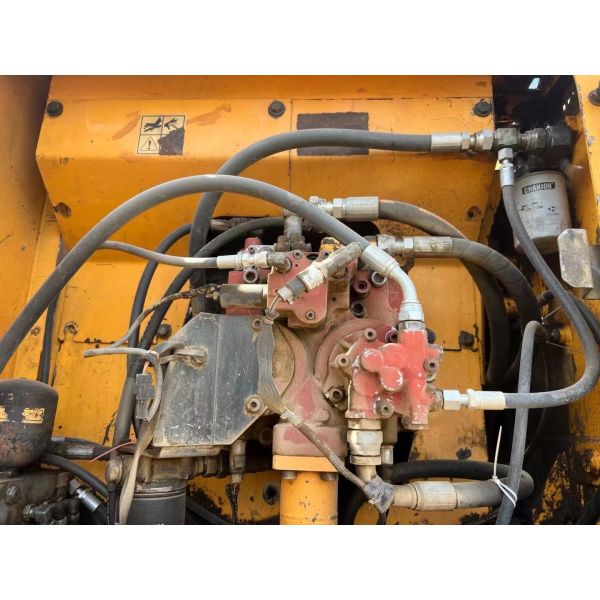 Second Hand Hyundai 210-9 Wheeled Excavator In Good Condition, Welcome To Inquire